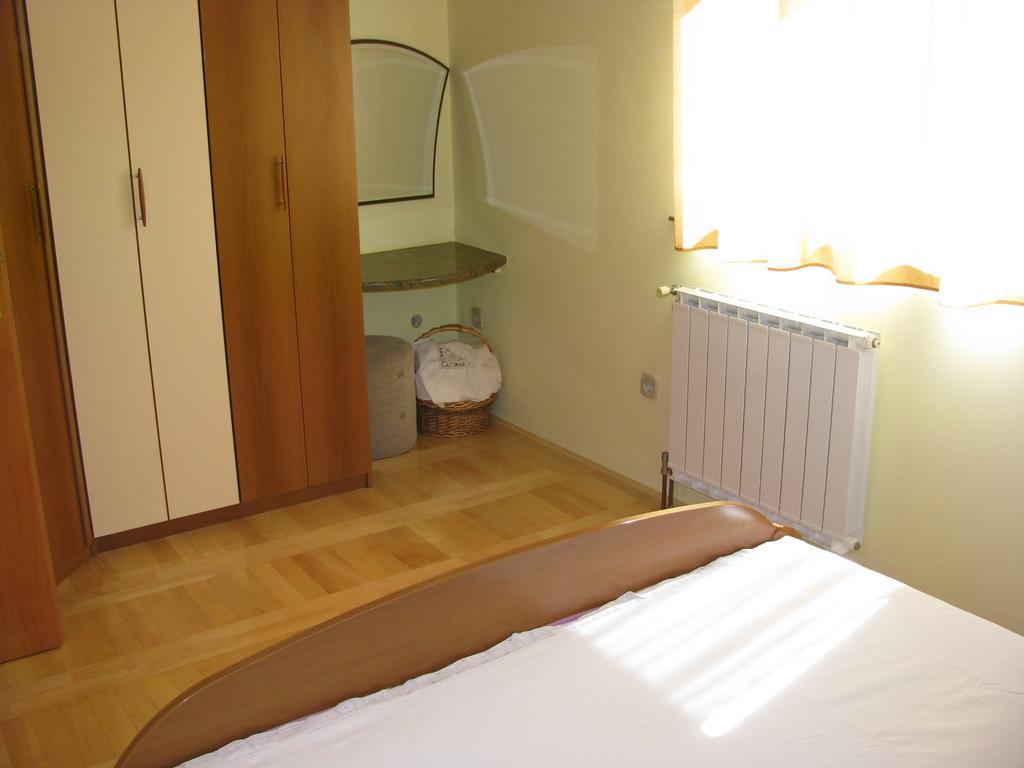 Apartment Megi Tribalj Værelse billede